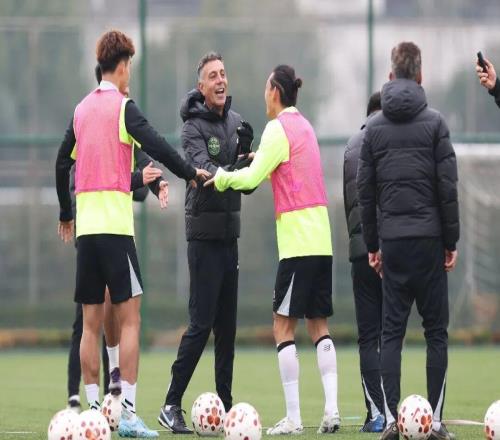 五外援齊亮相，浙江綠城再出發