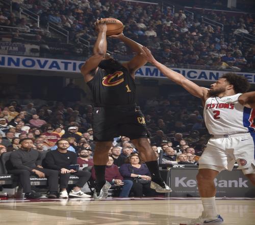 張佳瑋：哈登雖不及坎寧安卻能應對活塞的防守騎士或許并不更強但更加完整_NBA直播