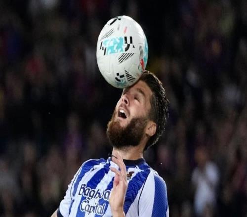 被問到隊友對國王杯看法，卡爾：我不懂西語，聽不懂隊友聊啥