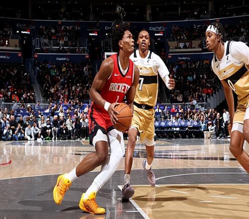 明明其他能力都非常出色，但火箭卻非要讓他擔任控衛的角色