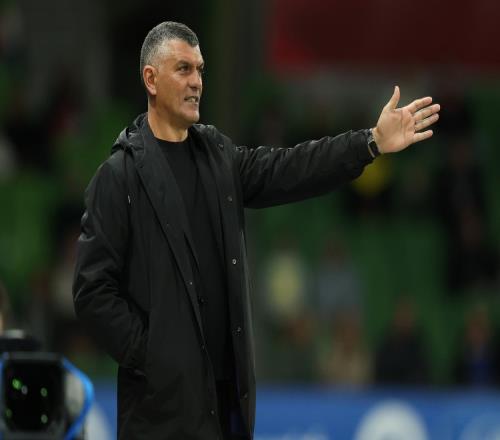 蓉城主帥力爭在中超聯賽取得顯著成績，表示球隊不懼任何挑戰_中超直播