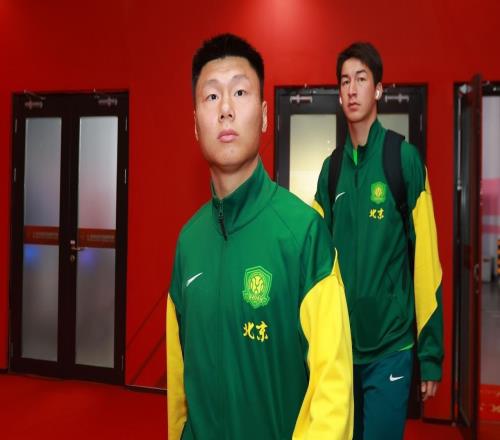 26歲國足鋒霸放狠話賽季目標進3球！上賽季只進了2球，引發熱議