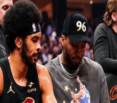 哈登18+7+6復仇活塞！他在場騎士8勝1負米切爾坐場邊為他打Call