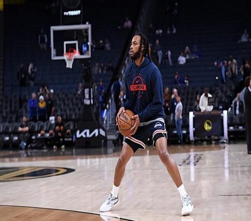 復出后首戰效果一般，快船后場新援能否及時調整自己的狀態呢