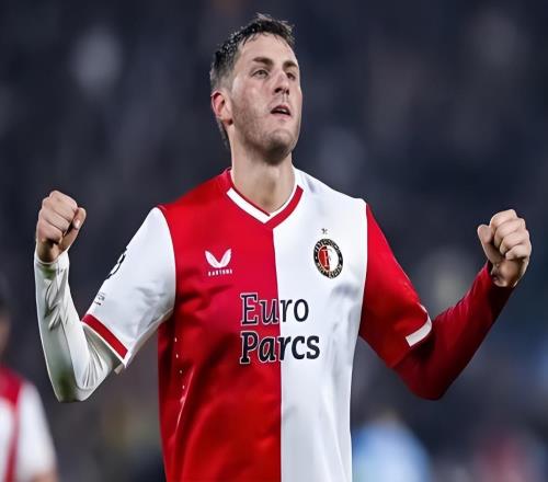 本賽季中超實力前十的外援，魯能就直接坐擁三位，讓球迷直言欣喜