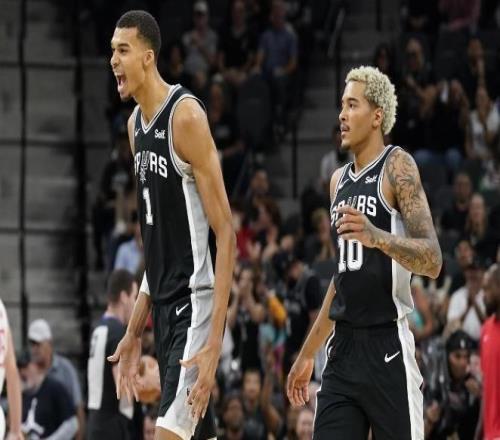 火箭三喜臨門！烏度卡+雙前鋒獲最佳提名，申京無緣，馬刺大贏家