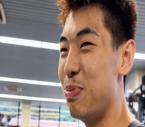 崔永熙親承恢復到百分百，兩天高強度對抗渾身痛，對訓練狀態(tài)滿意