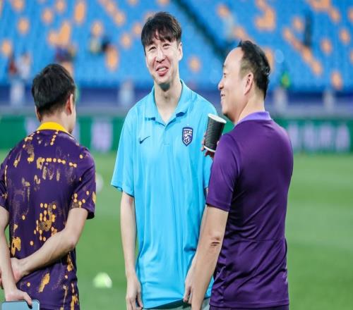 曝37歲前國腳即將退役！18年的堅守，他是中國后衛“鐵血樣本”