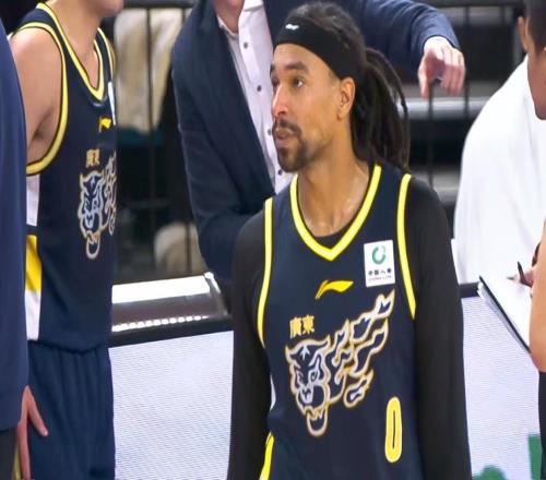 保底總決賽！廣東隊將祭出“殺手锏”，鋒線短板變成最大優勢！