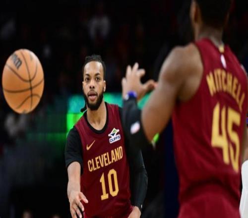 首秀，僅獲12分，他是打開快船死局的鑰匙嗎