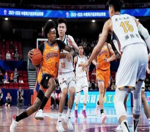 九連勝！上海久事男籃主場大勝四川隊