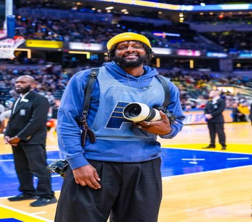 被NBA選中20年后，他重新回到籃球場