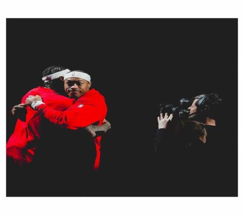 被NBA選中20年后，他重新回到籃球場