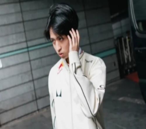 HansSama：艾翁面對巨魔打野時會有更多的操作空間