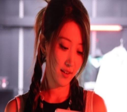 無畏契約主持唯嘉分享第一周工作照：第二周沒有工作，第三周再見