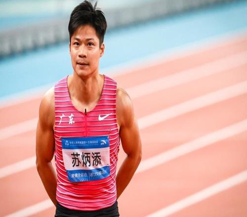 現(xiàn)場(chǎng)“蘇神”轉(zhuǎn)身，一場(chǎng)盛大的謝幕，一段永遠(yuǎn)的傳奇