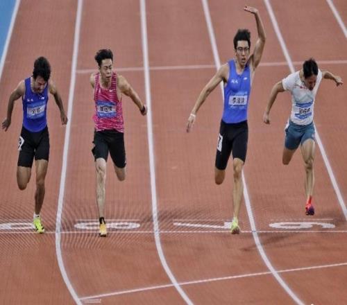 陳冠鋒：感謝蘇炳添對(duì)我不離不棄，會(huì)盡全力為他贏下完美結(jié)局