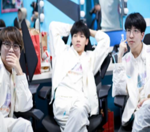 分道揚鑣ON刪除了和Elk互動的微博