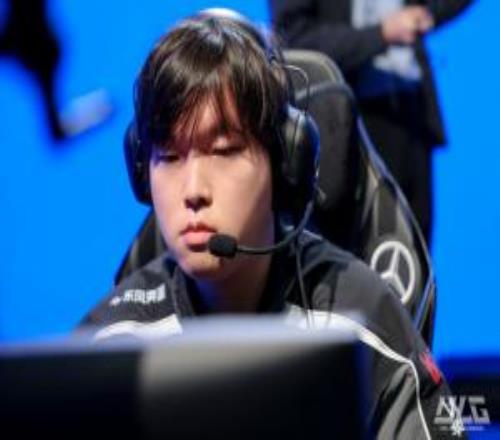 吧友們如何評價涵藝稱Bin的榮譽只輸給圣槍哥吧友們認同嗎