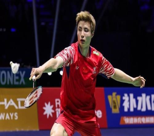 丹麥羽毛球公開(kāi)賽：石宇奇20戰(zhàn)勝李卓耀，晉級(jí)16強(qiáng)