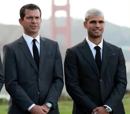 亨曼相信阿卡未來可以奪20座大滿貫，法媒稱阿卡就是當今網壇GOAT