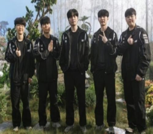 解說碩碩：BDD今天把超威從頭爆到尾！超威又倒在了四強！