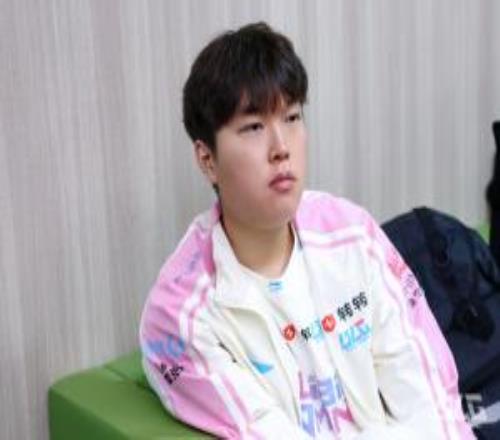 回旋鏢來咯！此前Bin擊敗TES后曾表示：沒壓力！這個賽季強度比較低