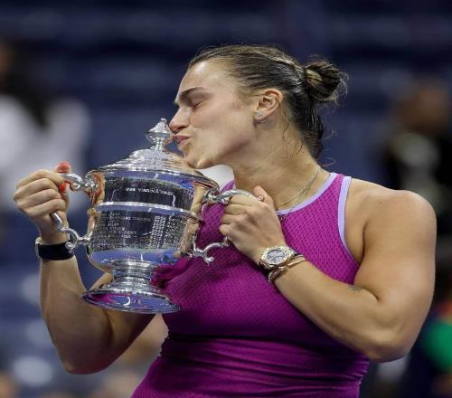 奧斯汀首創將為球員提供“憤怒屋”，薩巴拒戴彩虹手串遭外網批評