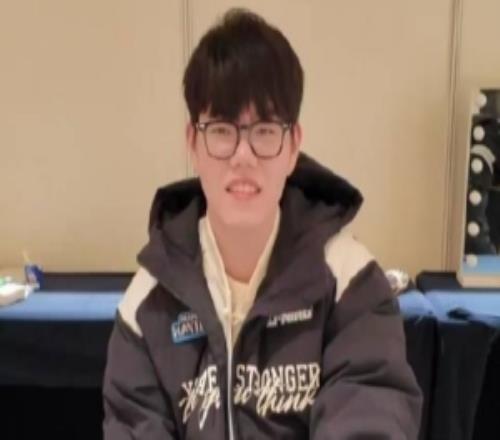 iG分享視頻：上單Soboro的中文正在學習中