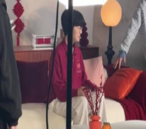 AL分享拍攝花絮：炫君炫君睡了嗎睡了嗎