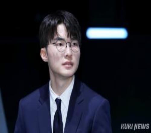 Faker：我重新定義了失敗不再感到沮喪失敗成為了我成長的動力