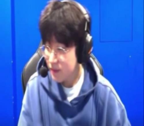 Zeus：和25年HLE的選手們一起聚餐了有點送別會那種感覺