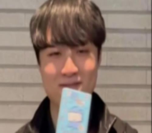 DK賽后分享ShowMaker整活小視頻：我們的POM表演