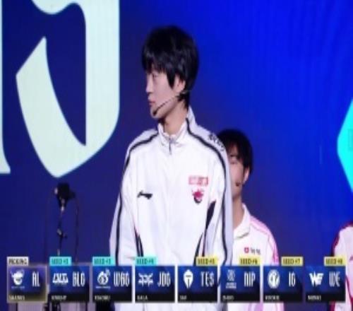 重視征信！此前Shanks選對(duì)手：WE啊，這不選就有么