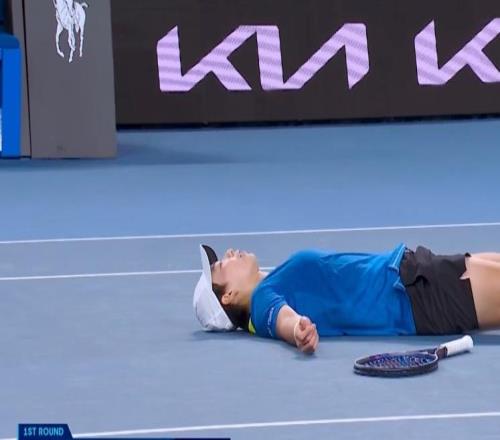 23歲的白卓璇澳網(wǎng)正賽首勝45歲的大威燃盡了