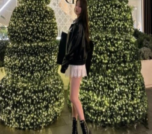 英文流解說Kitty曬照：迷路小貓