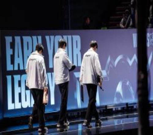 GENCEO告別S15：對(duì)我們而言，備戰(zhàn)2026賽季的征程從今天啟程