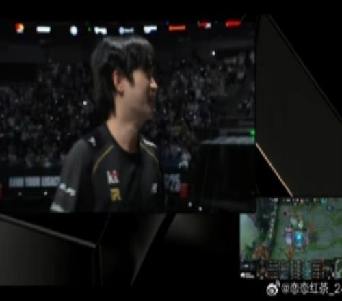 圈内人:KT完成了以下克上4局中单gap恭喜KT率先进入总决赛