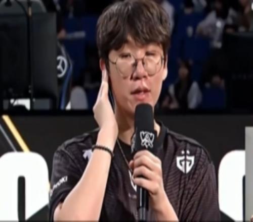 涵艺吐槽：这么多人提前给GEN发奖杯了这才进了半决赛稳了