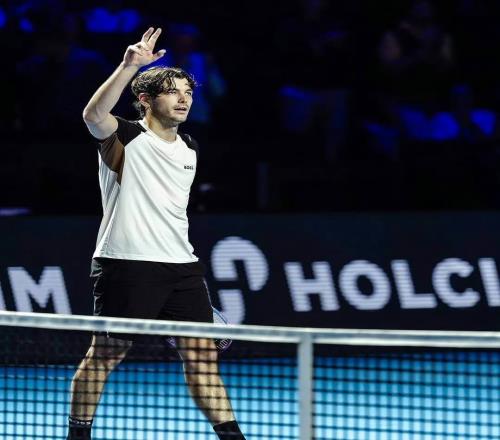 布勃利克再现名场面:我不想夺大满贯想退役,为啥不是武基奇来打