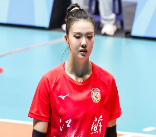 淚目！女排30歲美女奧運冠軍轟11分晉級：最后一舞沖冠又美又能打