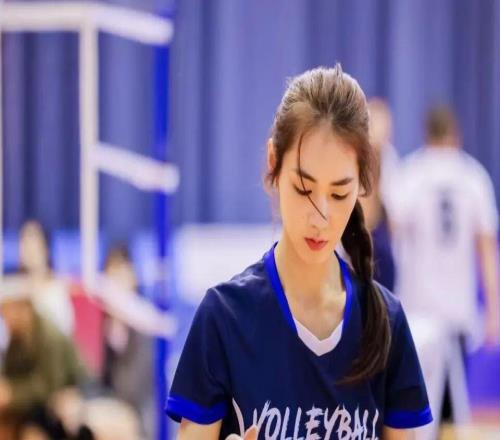 2025首屆上海市氣排球大獎(jiǎng)賽點(diǎn)燃全民健身最熱的秋天