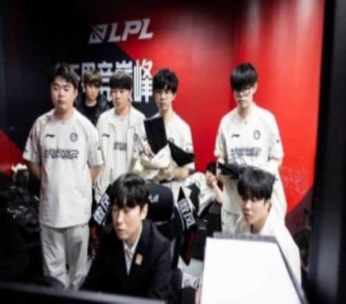 IG發布第一賽段組內賽總結：屢屢受挫也不能失去拼搏的勇氣