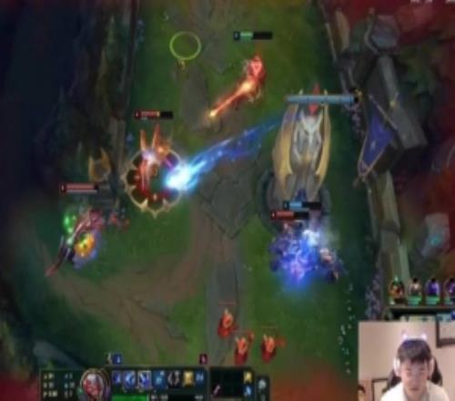 納亞菲利是這樣的Uzi排位遭三人越塔：對(duì)面小狗太多了全是狗