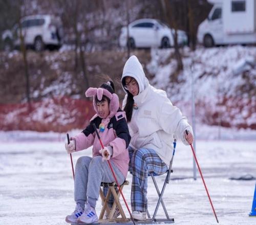 北京雙奧文化推廣啟動，青少年冰上體驗活動在延慶舉行