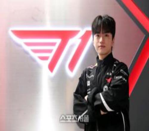 Keria：沒有離開T1的理由，從小覺得終身效力一支隊伍的選手很帥