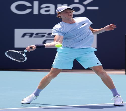 六年跨四大滿貫！辛納始終無法破解大滿貫長時(shí)間鏖戰(zhàn)的必?cái)∧е?/>
                                </a>
                            </div>
                            <div   id=