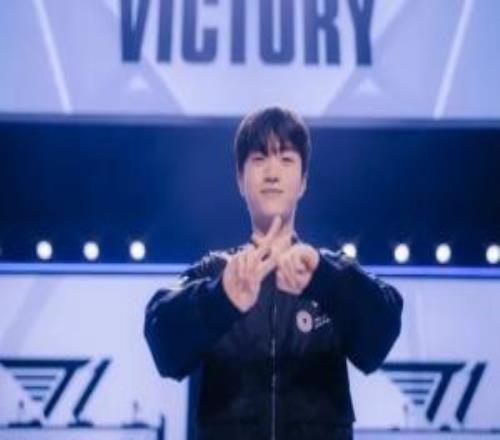 Keria：打LPL的Bo5不敗紀(jì)錄是歷史傳承竭盡全力延續(xù)不敗傳統(tǒng)