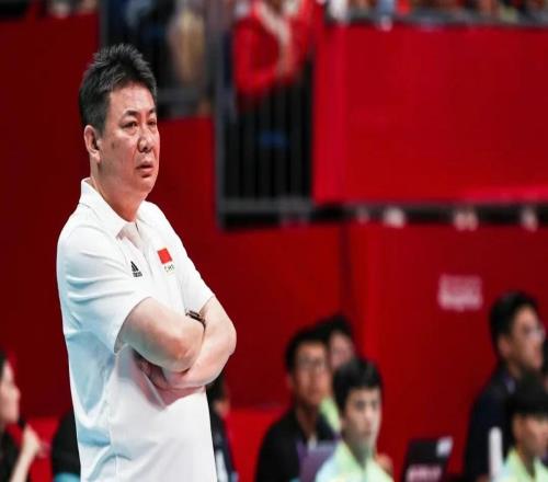 時(shí)隔二十余年再攜手！蔡斌出任上海女排主教練