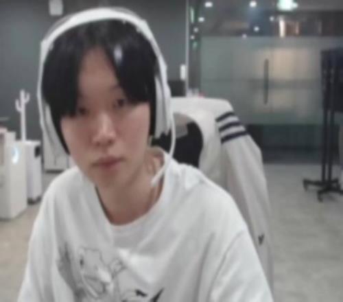 COS二郎神BDD：這角色我好像見過，額頭帶點啥的那種神圣的角色